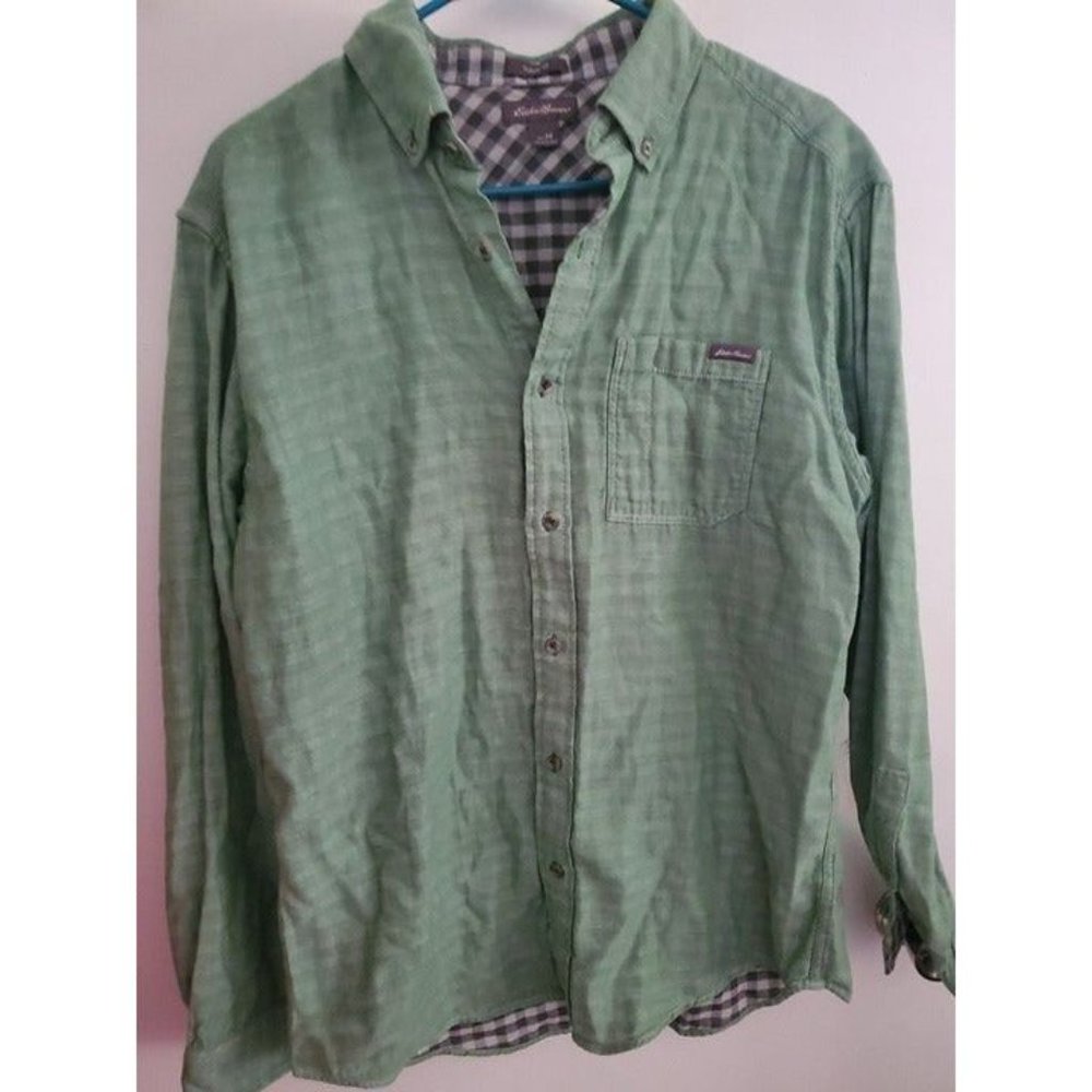 Eddie Bauer Men's Medium Classic Fit Green Button Up Shirt